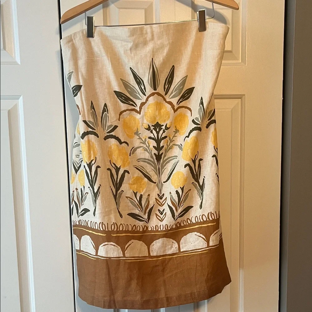 Abercrombie & Fitch Strapless Floral Midi Dress/Skort in Yellow, Olive & Brown - Picture 5 of 5